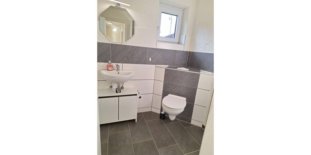 Etagenwohnung Altensteig-Garrweiler Garrweiler - 2 Zimmer, 58 m&sup2;, 110.000&euro; | Angebot:25728411