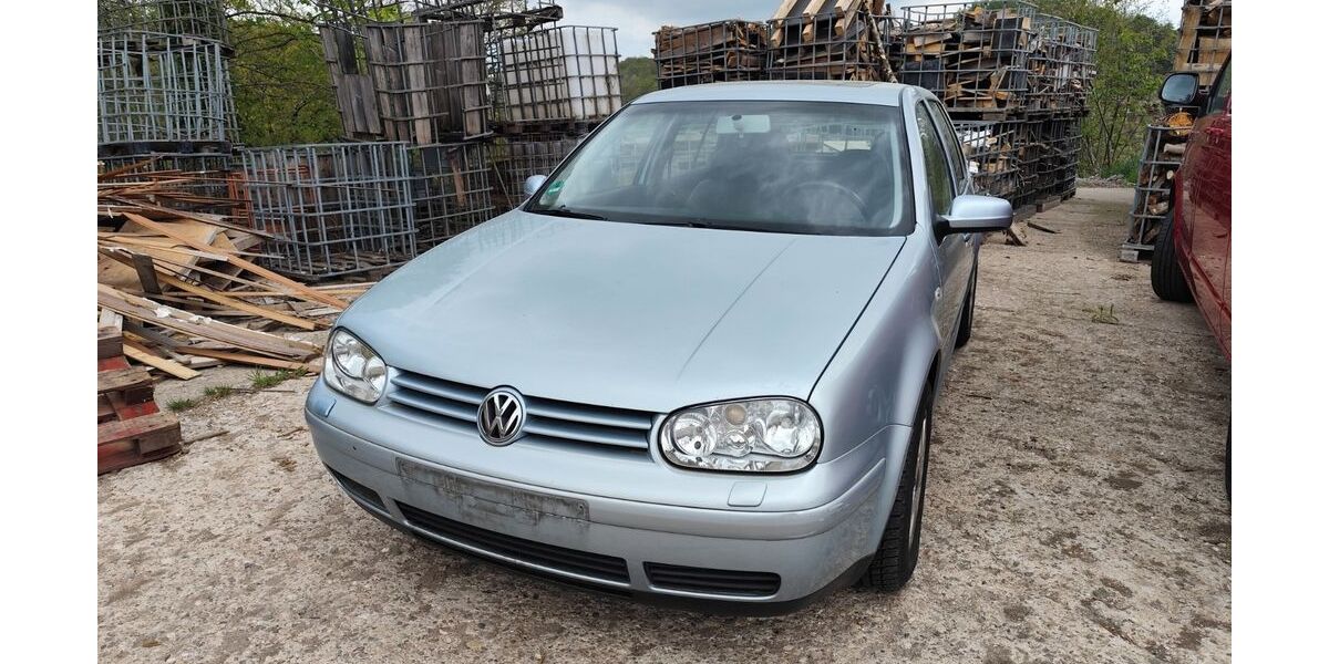 VW Golf 220.000 km 3.500 &euro; Pirmasens 66954