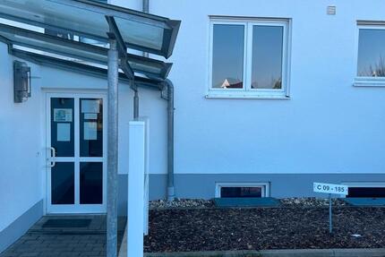 Helle 3,5 Zimmer-EG– Wohnung mit Terrasse in Utzmemmingen 3.5 zimmer