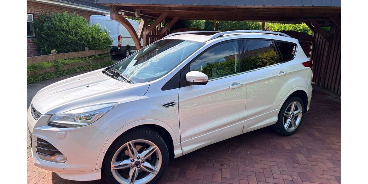 Ford Kuga 198.000 km 9.300 &euro; Henstedt-Ulzburg 24558
