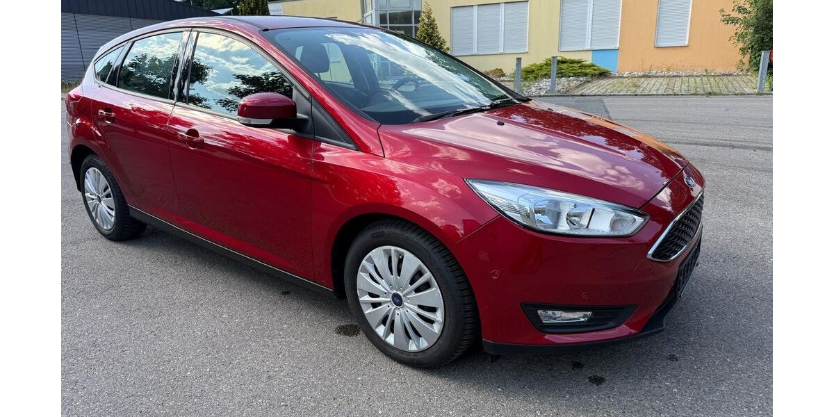 Ford Focus 25.822 km 8.990 &euro; Schwabach 91126