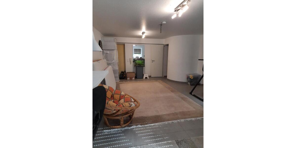 Erdgeschoßwohnung Heßdorf - 3 Zimmer, 120 m&sup2;, 1.290&euro; | Angebot:26396884