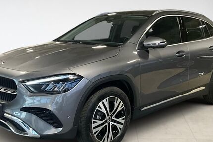 Mercedes-Benz GLA 180 4.400 km 36.280 &euro; Flensburg 24941