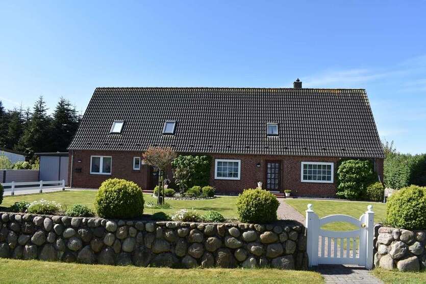Haus zum Kaufen in Bordelum 318.000 € 190 m²