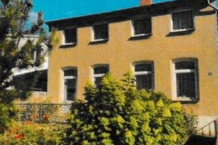 Haus Güstrow - 7 Zimmer, 179 m&sup2;, 272.000&euro; | Angebot:26465354