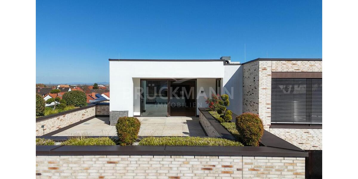 Einfamilienhaus Grünstadt - 4.5 Zimmer, 192 m&sup2;, 2.790&euro; | Angebot:26143997