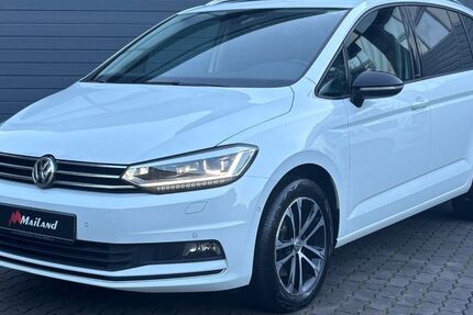 VW Touran 199.800 km 14.990 &euro; Bückeburg 31675