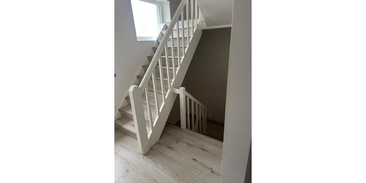 Einfamilienhaus Ruppichteroth - 6 Zimmer, 174 m&sup2;, 375.000&euro; | Angebot:26836306