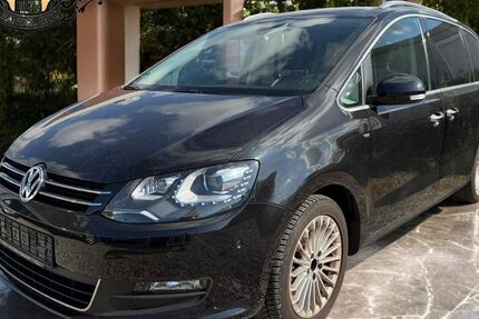 VW Sharan 182.000 km 13.999 € Lübeck 23560