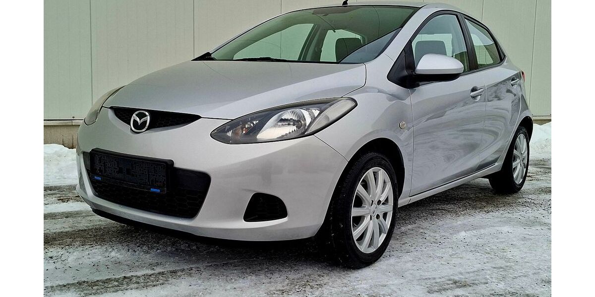 Mazda 2 122.000 km 3.499 &euro; Berlin 13125