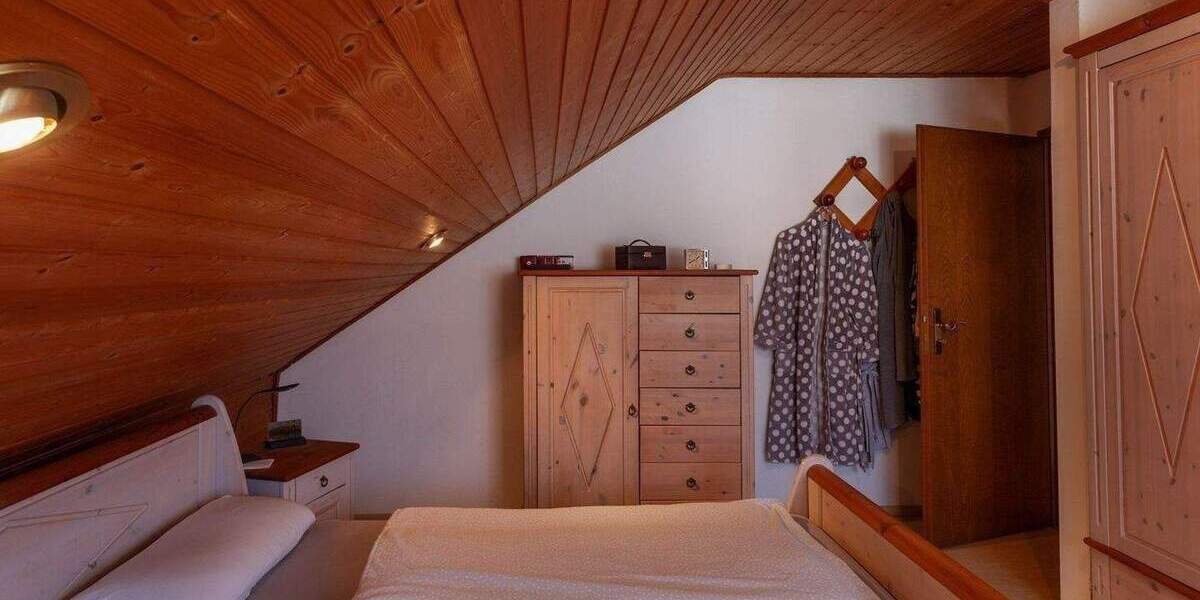 Einfamilienhaus Gröbenzell - 1 Zimmer, 240 m&sup2;, 1.210.000&euro; | Angebot:26276080