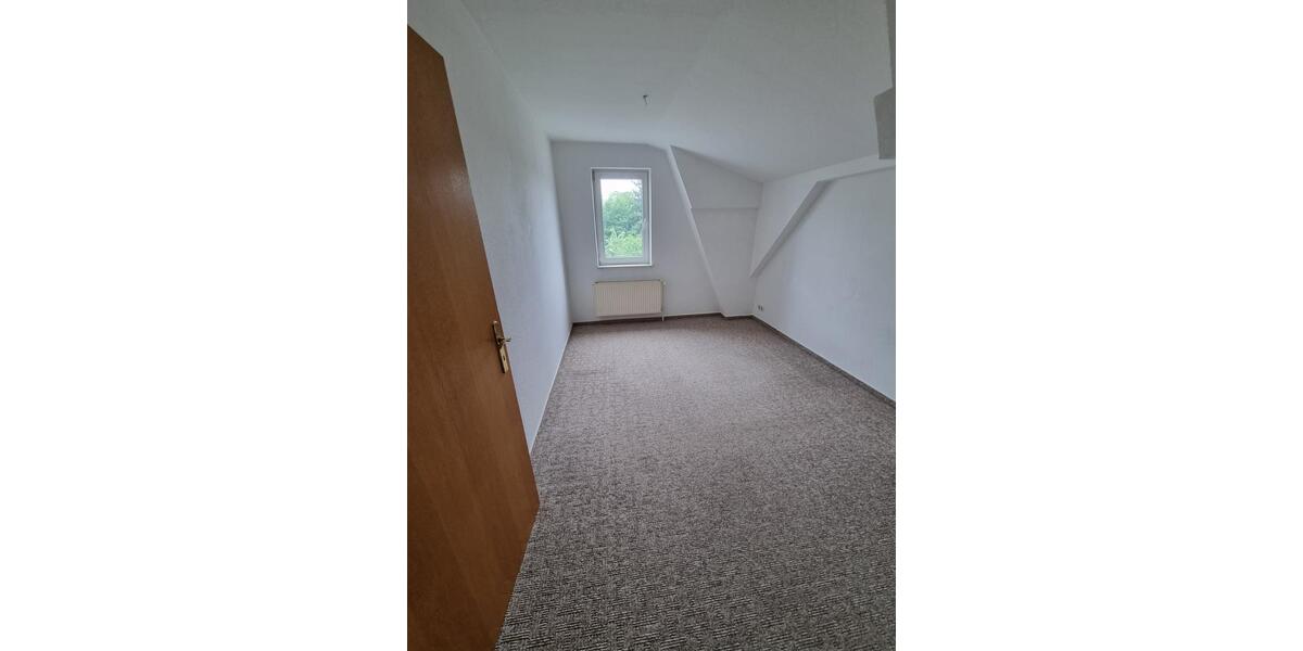 Dachgeschoßwohnung Wittenburg - 3 Zimmer, 72 m&sup2;, 845&euro; | Angebot:25220981