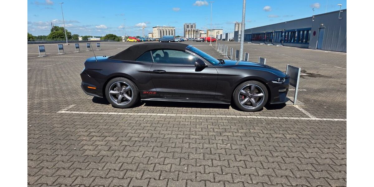 Ford Mustang 22.000 km 52.900 &euro; Pulheim 50259