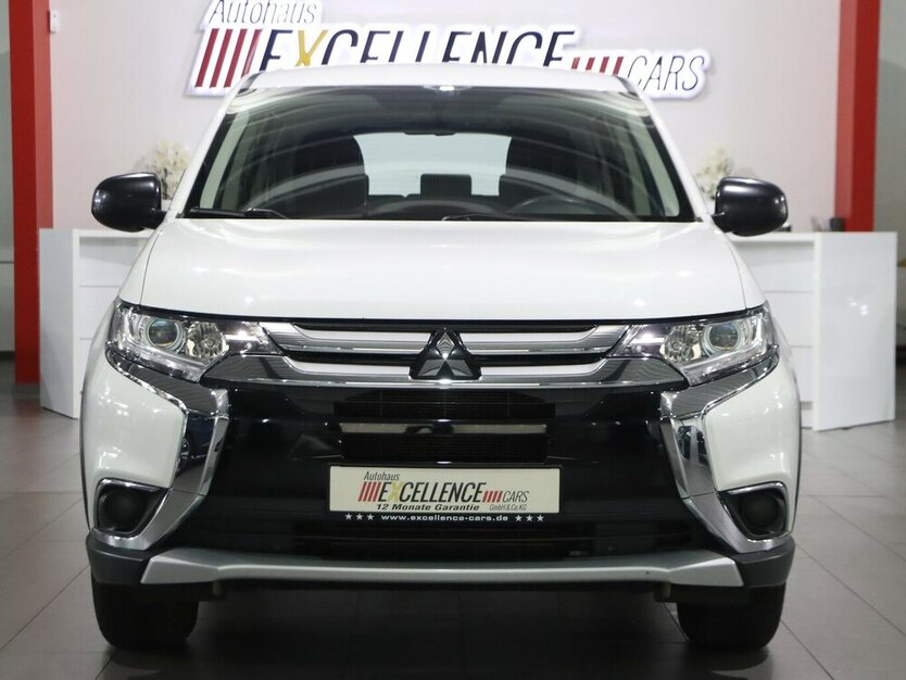 Outlander 2.0 WHITE / TEMPOMAT / PDC / ABN.AHK