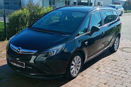 Opel Zafira Tourer 145.000 km 8.100 € Gerzen 84175