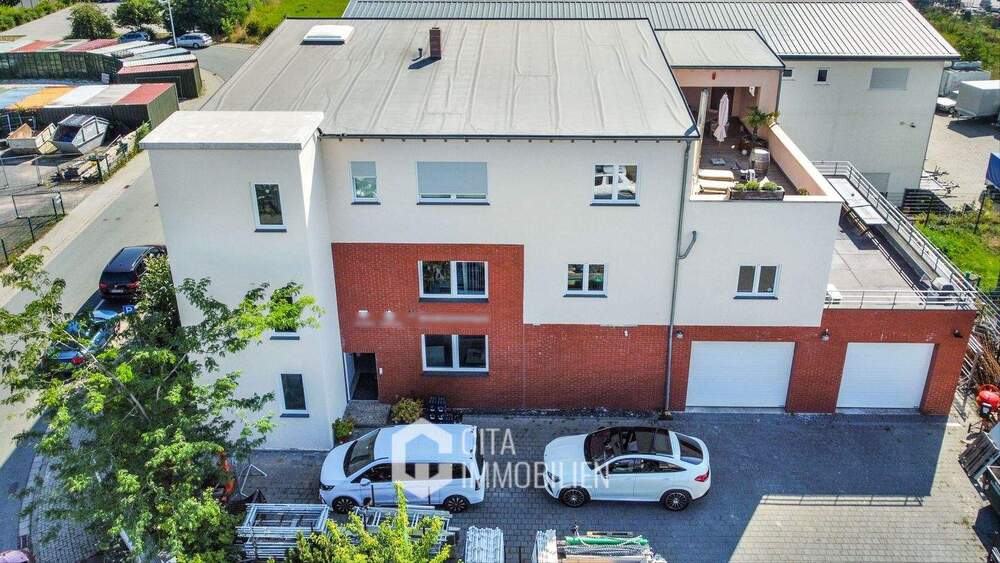 Vielseitige Wohn- & Gewerbeeinheit mit Büro, Lager und Aufzug in Mainz-Hechtsheim zimmer