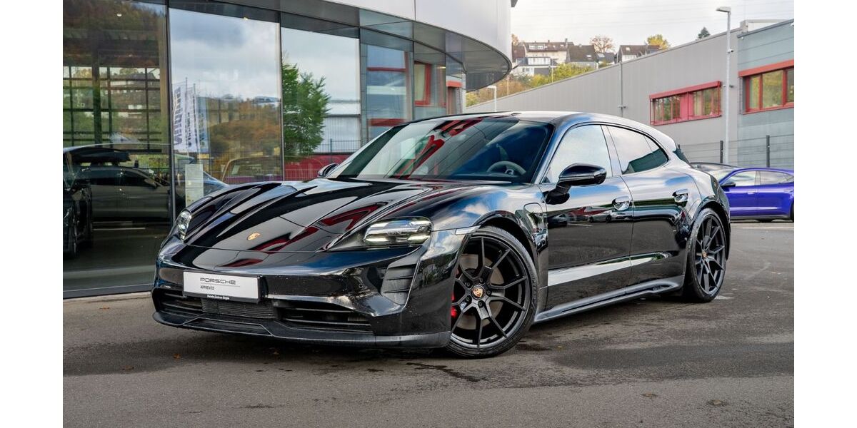 Porsche Taycan 16.854 km 91.400 &euro; Siegen 57080