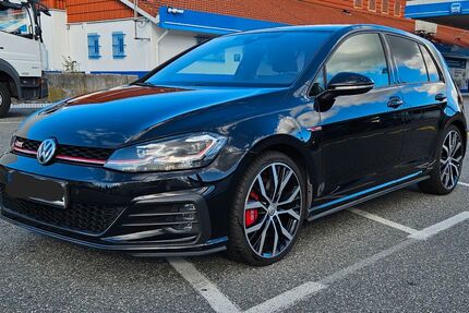 VW Golf 95.520 km 20.599 € Geesthacht 21502