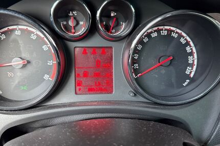 Opel Meriva 85.000 km 9.999 &euro; Mainz-Kostheim 55246