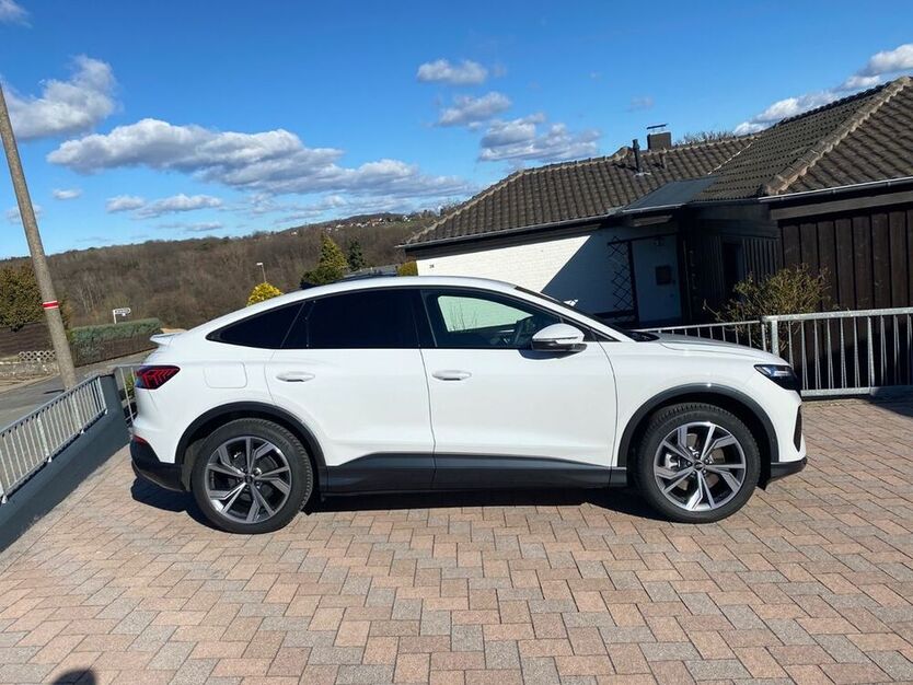 Q4 e-tron