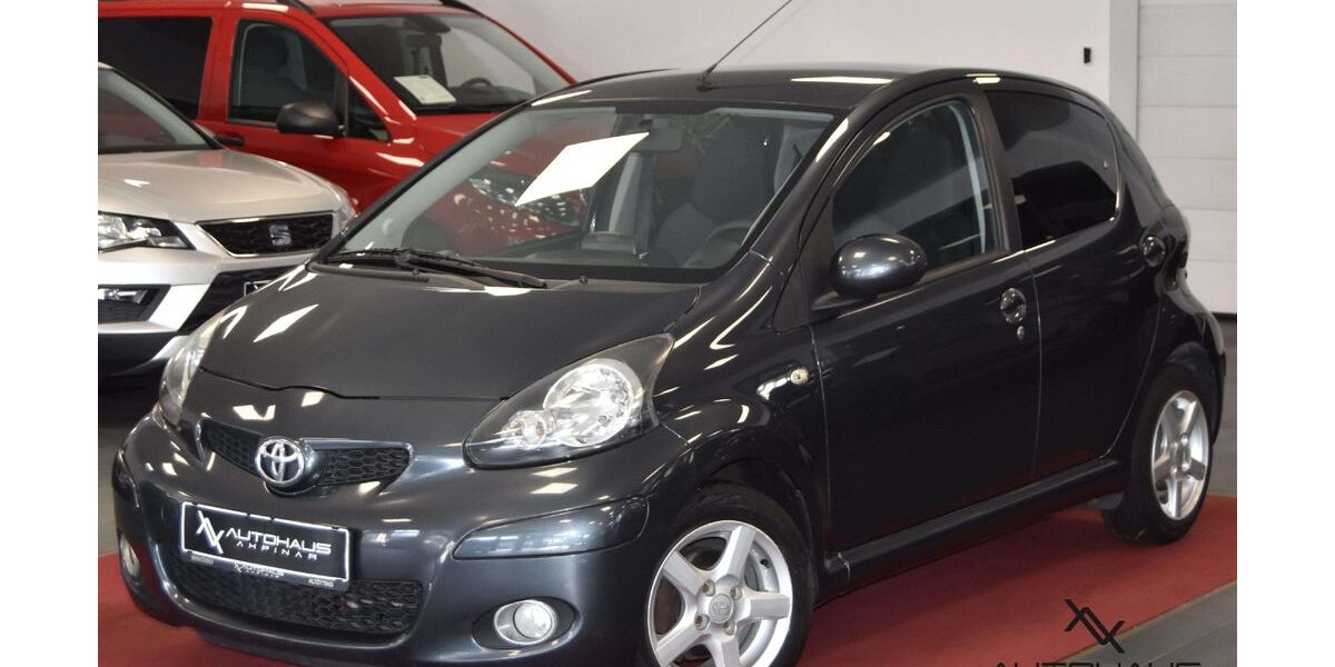 Toyota Aygo (X) 110.500 km 3.580 &euro; Winhöring 84543