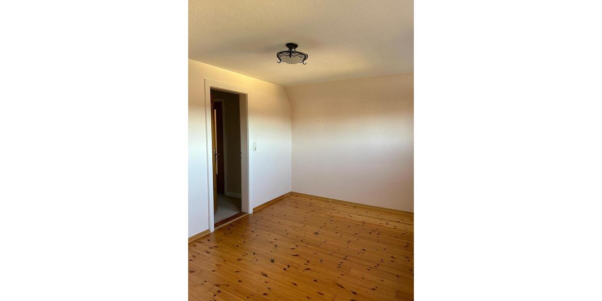 Einfamilienhaus Brunsbüttel - 5.5 Zimmer, 108 m&sup2;, 1.200&euro; | Angebot:26382508