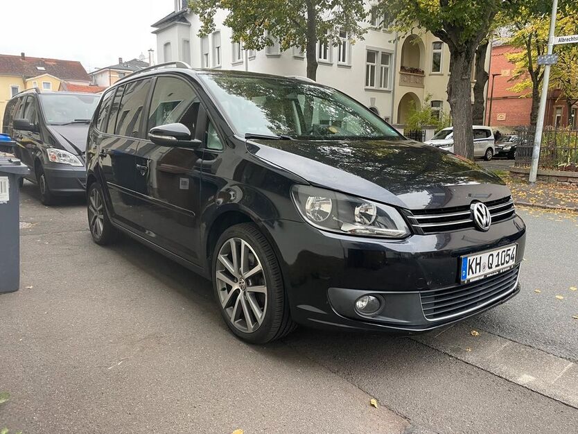 VW Touran 209.420 km 8.950 € Bad Kreuznach 55543