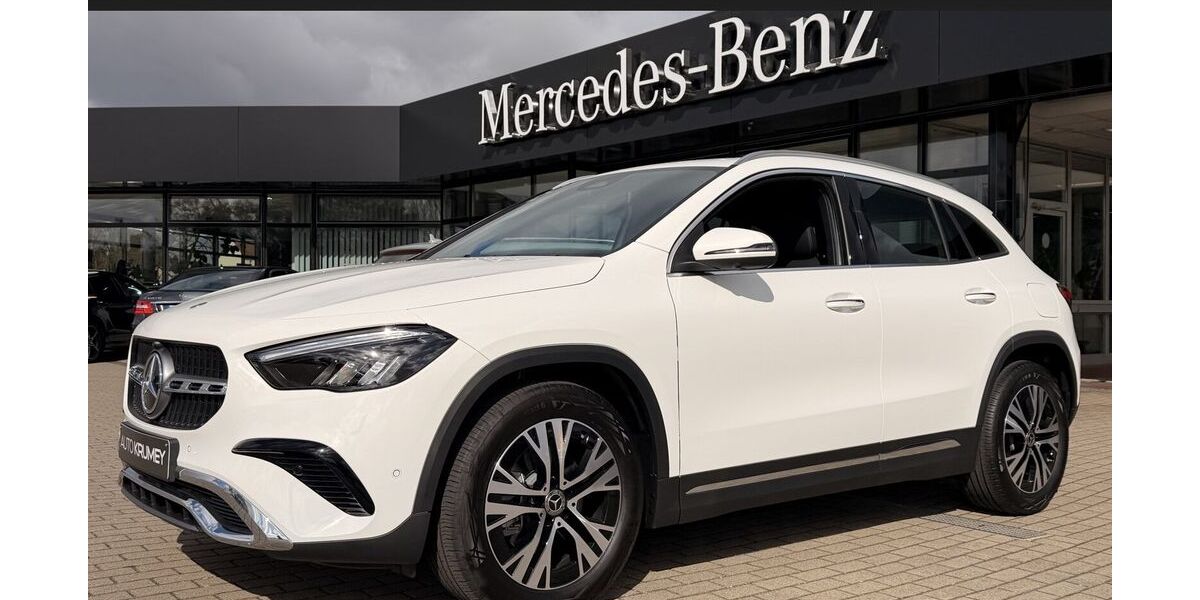 Mercedes-Benz GLA 180 3.300 km 42.000 &euro; Magdeburg 39120
