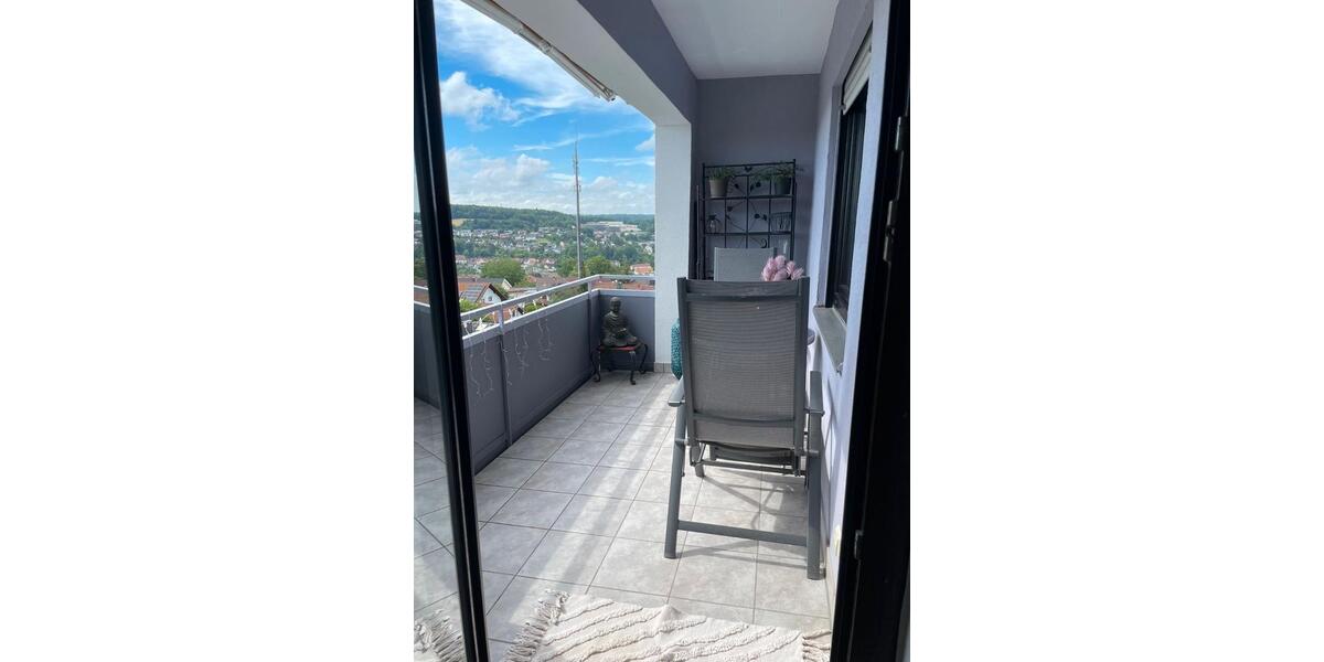 Etagenwohnung Osterburken - 5 Zimmer, 160 m&sup2;, 1.300&euro; | Angebot:26089148