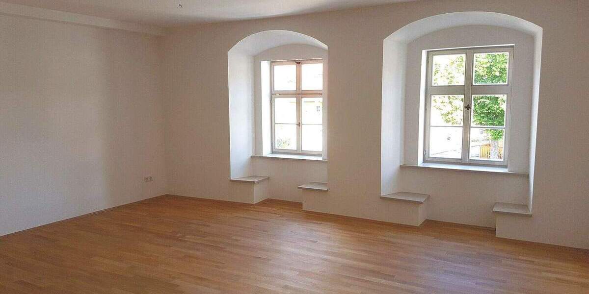 Etagenwohnung Arnstadt - 3 Zimmer, 90 m&sup2;, 229.000&euro; | Angebot:25745781