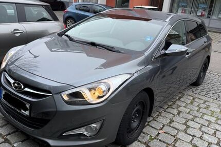 Hyundai i40 149.500 km 6.399 &euro; Augsburg 86167