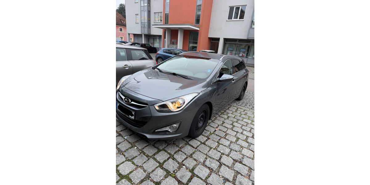 Hyundai i40 149.500 km 6.399 &euro; Augsburg 86167