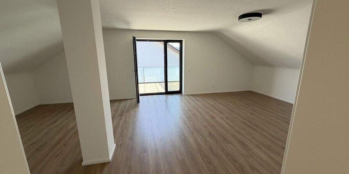 Etagenwohnung Bad Krozingen - 3 Zimmer, 95 m&sup2;, 1.600&euro; | Angebot:25628386