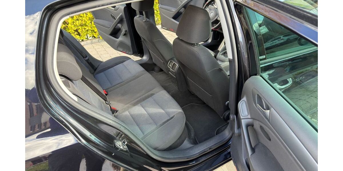 VW Golf 238.500 km 5.750 &euro; Stolberg 52224