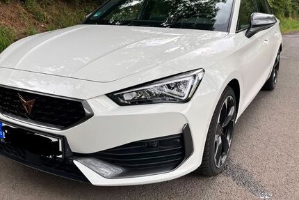 Cupra Leon 33.000 km 24.900 &euro; Lünebach 54597