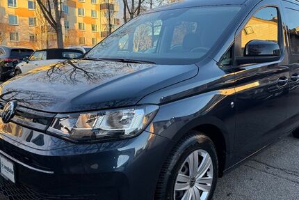 VW Caddy 17.380 km 27.950 &euro; München 81243