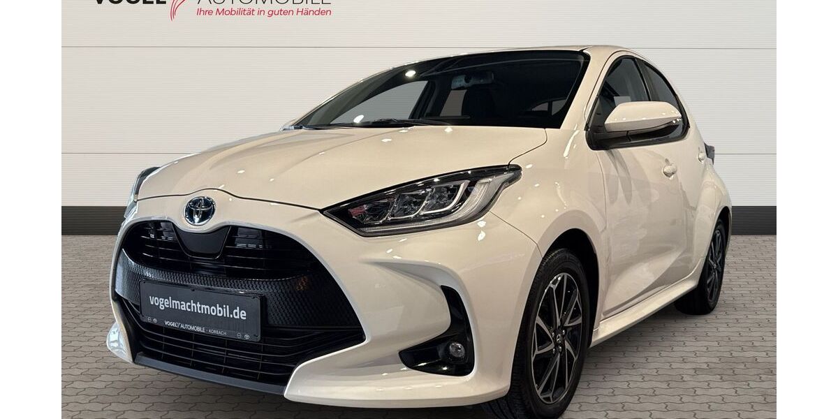 Toyota Yaris 23.623 km 19.660 &euro; Brilon 59929