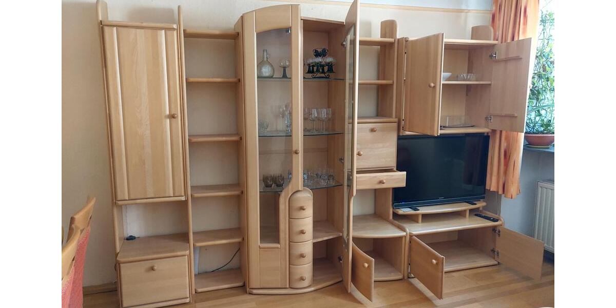 Etagenwohnung Würzburg Sanderau - 5 Zimmer, 134 m&sup2;, 440&euro; | Angebot:25752183