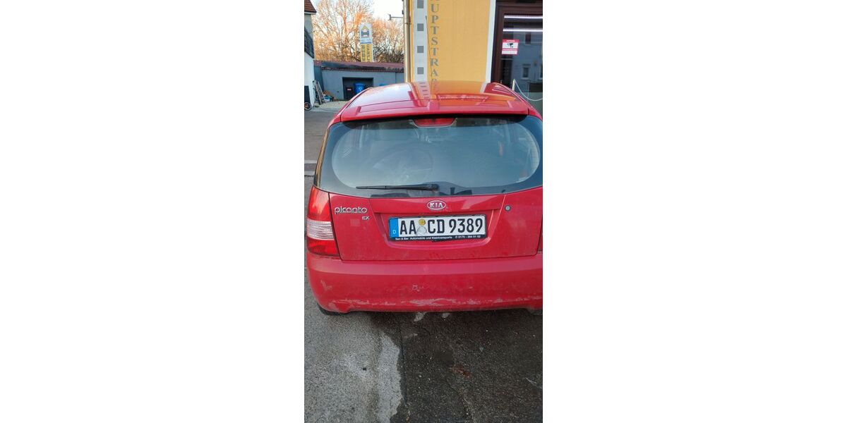 Kia Picanto 196.000 km 1.800 &euro; Mögglingen 73563