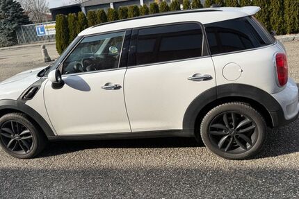 Mini Cooper SD Countryman 116.000 km 13.500 &euro; Simbach am Inn 84359