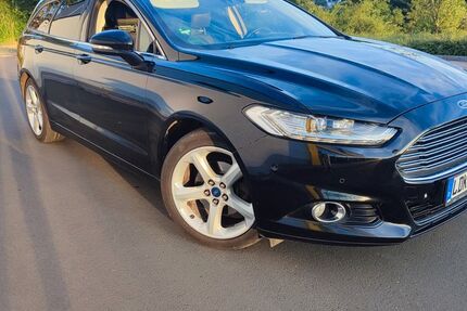 Ford Mondeo 185.000 km 9.200 &euro; Ehringshausen 35630