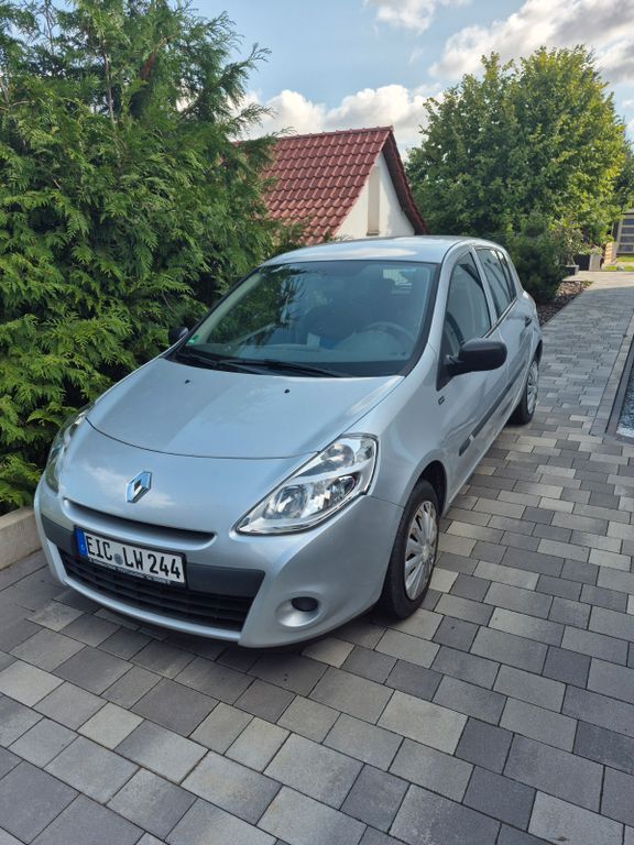 Clio