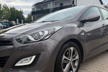 Hyundai i30 138.000 km 6.900 &euro; Augsburg 86165