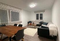Voll möblierte Wohnung, Modern mit größes Balkon