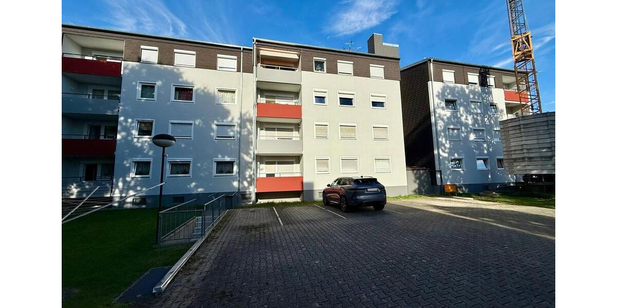 Dachgeschoßwohnung Augsburg Lechhausen - 3 Zimmer, 445.000&euro; | Angebot:23082534