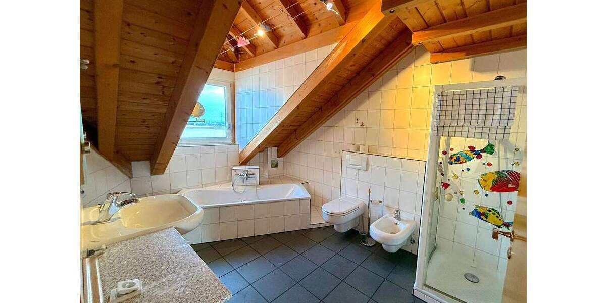 Etagenwohnung Limburgerhof - 3 Zimmer, 82 m&sup2;, 295.000&euro; | Angebot:25424290