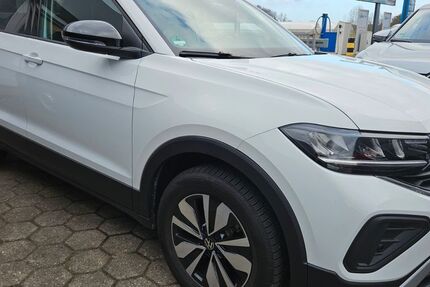 VW T-Cross 7.460 km 26.195 &euro; Salzhausen 21376