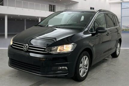 VW Touran 56.430 km 26.990 &euro; Stuvenborn 24641
