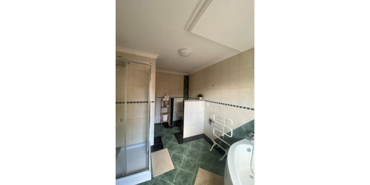 Wohnung 180m2 in Oldisleben an der Schmücke 5 zimmer