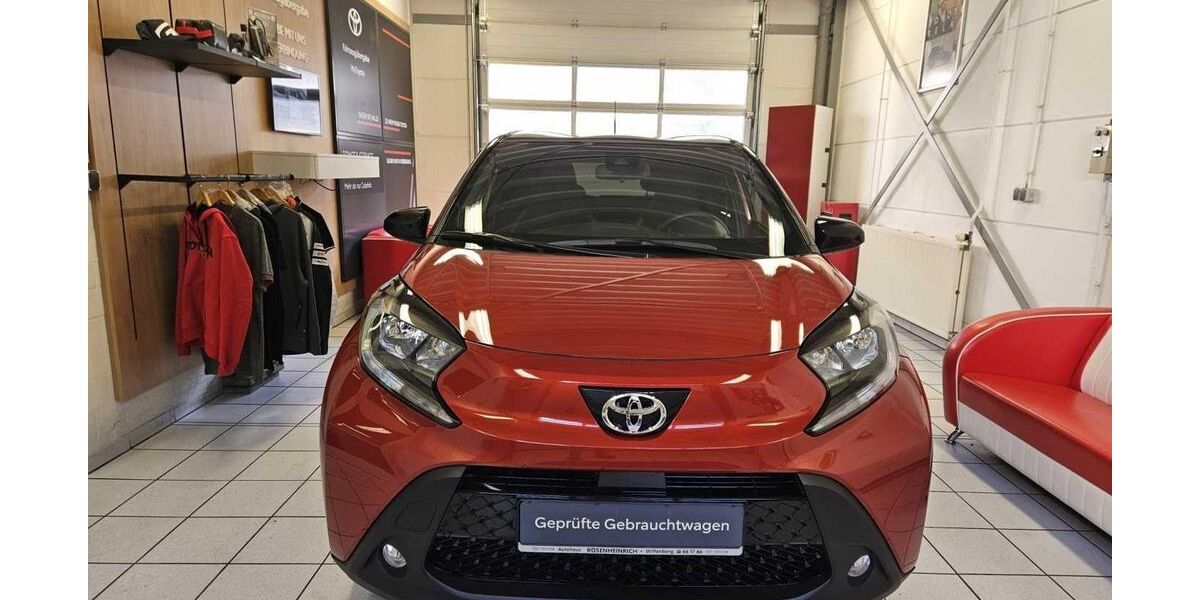 Toyota Aygo (X) 6.058 km 17.990 &euro; Wittenberg 06886